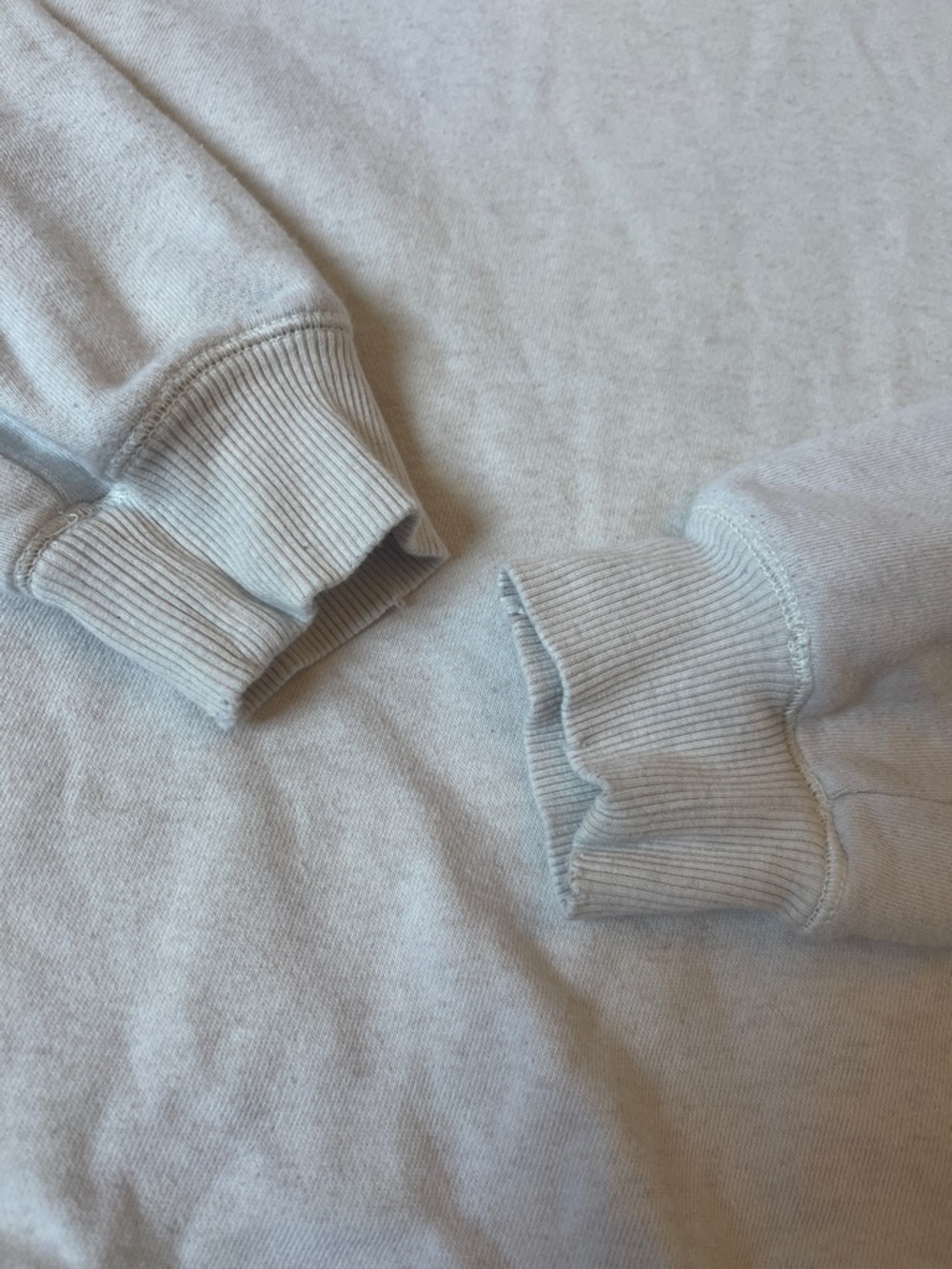 Women’s Cream Lightweight over sized Crewneck Sweater - Picture 2 of 5